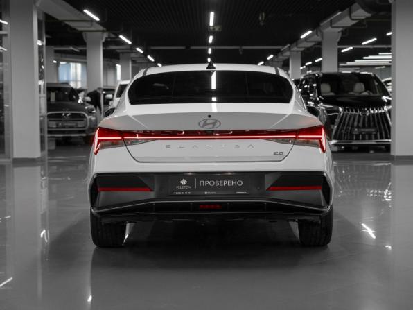 Hyundai Elantra VII (CN7) Рестайлинг с пробегом 2024 года, цена 3 050 000 рублей, 10139 км, седан, Автокод Объявления
