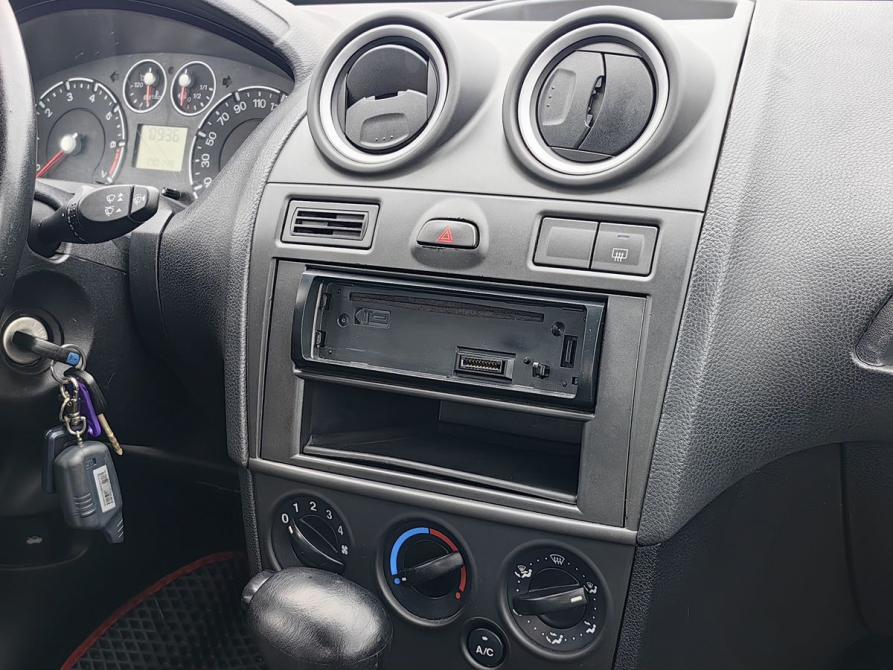 Ford Fiesta Mk5 Санкт-Петербург  - изображение 10