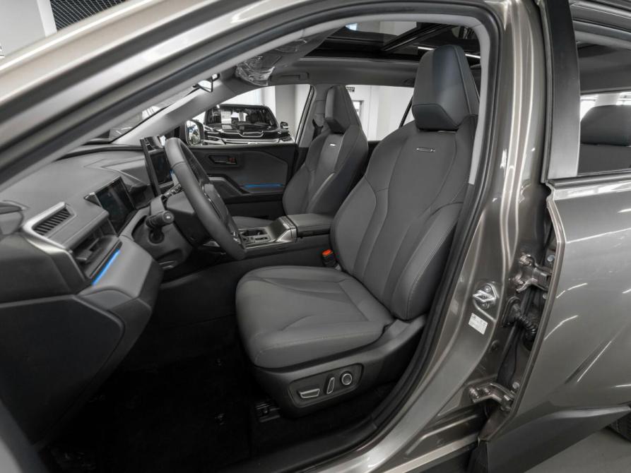 Toyota RAV4 VI (XA60) Москва  - изображение 9