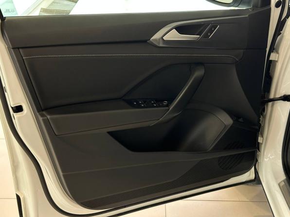Volkswagen Taos I с пробегом 2021 года, цена 2 515 000 рублей, 90035 км, внедорожник, Автокод Объявления