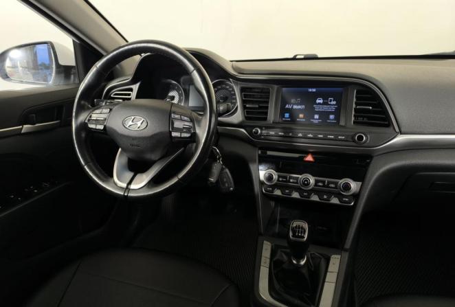 Hyundai Elantra VI (AD) с пробегом 2019 года, цена 1 250 000 рублей, 147628 км, седан, Автокод Объявления