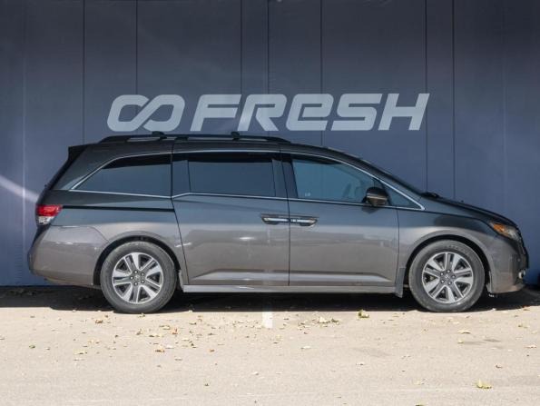 Honda Odyssey (North America) IV с пробегом 2014 года, цена 2 950 000 рублей, 99739 км, минивэн, Автокод Объявления