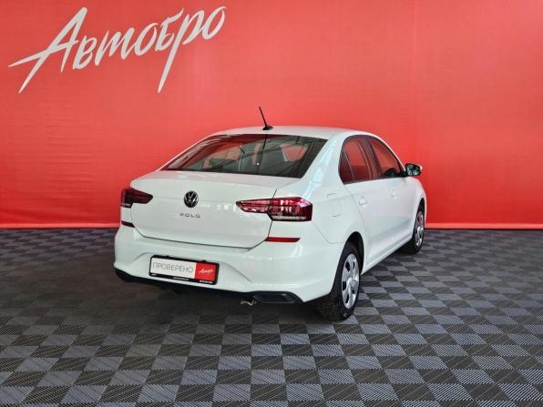 Volkswagen Polo VI с пробегом 2021 года, цена 1 645 000 рублей, 49619 км, лифтбек, Автокод Объявления
