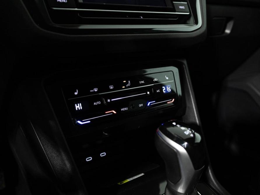 Volkswagen Tiguan II Рестайлинг Санкт-Петербург  - изображение 16