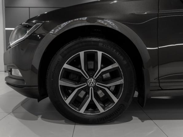 Volkswagen Passat B8 с пробегом 2016 года, цена 1 650 000 рублей, 125877 км, седан, Автокод Объявления