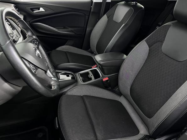 Opel Grandland I (X) с пробегом 2019 года, цена 1 650 000 рублей, 110982 км, внедорожник, Автокод Объявления