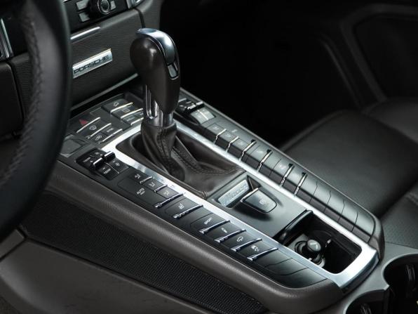 Porsche Macan I с пробегом 2015 года, цена 3 249 046 рублей, 165866 км, внедорожник, Автокод Объявления