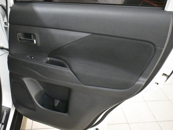 Mitsubishi Outlander III Рестайлинг 2 с пробегом 2016 года, цена 1 599 000 рублей, 190100 км, внедорожник, Автокод Объявления