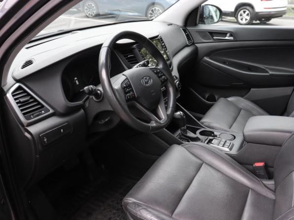 Hyundai Tucson III с пробегом 2017 года, цена 2 197 000 рублей, 58220 км, внедорожник, Автокод Объявления