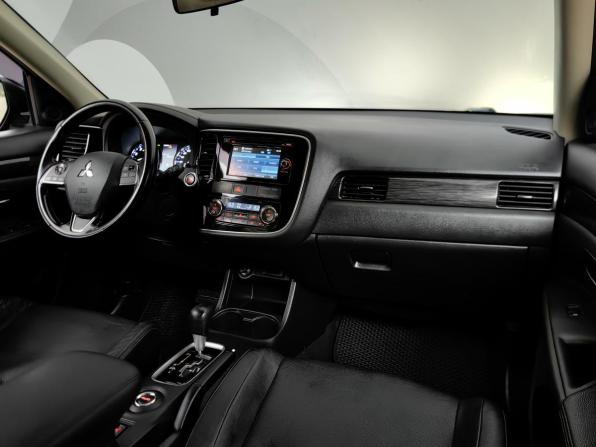 Mitsubishi Outlander III Рестайлинг 2 с пробегом 2015 года, цена 1 625 000 рублей, 146000 км, внедорожник, Автокод Объявления