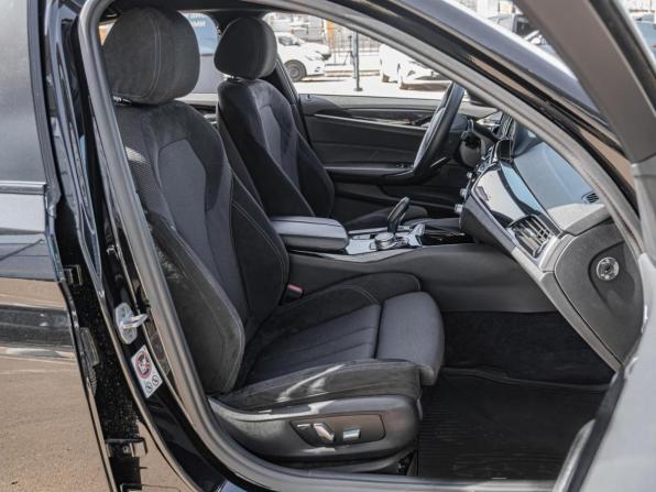 BMW 5 серии VII (G30/G31/G38) с пробегом 2017 года, цена 3 115 000 рублей, 178788 км, седан, Автокод Объявления