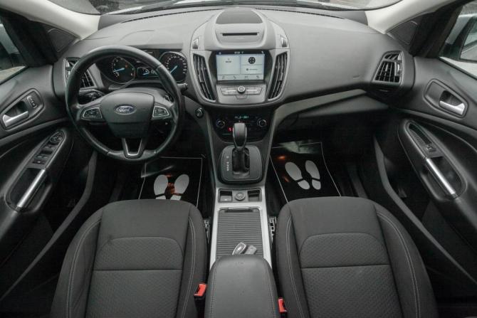 Ford Kuga II Рестайлинг с пробегом 2018 года, цена 1 698 000 рублей, 106122 км, внедорожник, Автокод Объявления