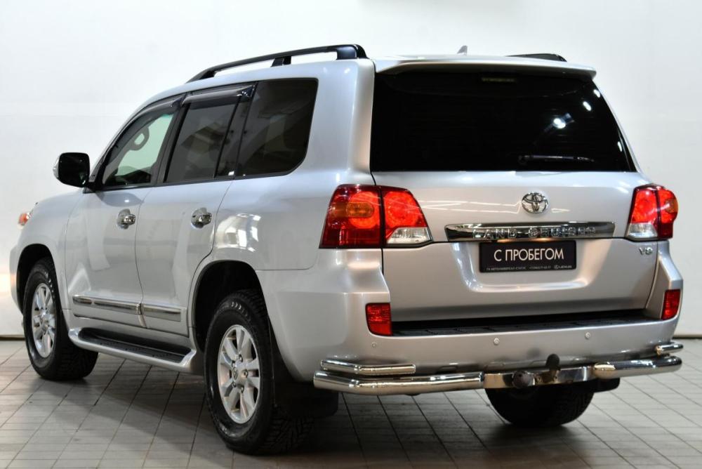 Toyota Land Cruiser 200 Series Рестайлинг 1 Сургут  - изображение 7
