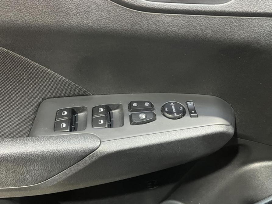 Hyundai Solaris II Курск  - изображение 15