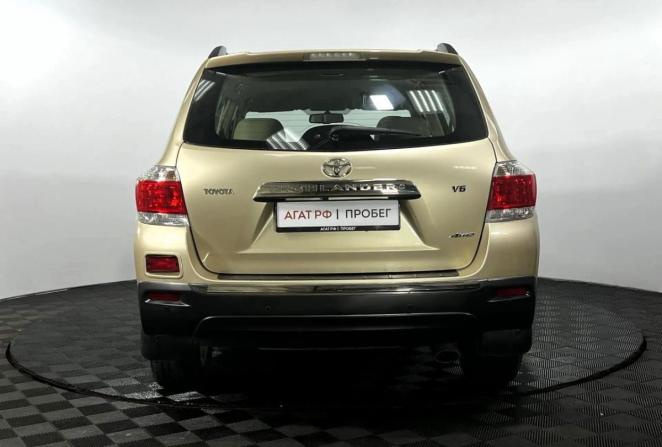 Toyota Highlander II (XU40) Рестайлинг с пробегом 2011 года, цена 2 390 000 рублей, 118305 км, внедорожник, Автокод Объявления