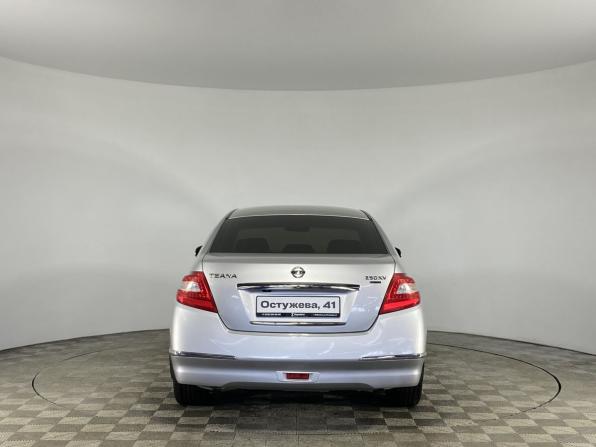 Nissan Teana II с пробегом 2010 года, цена 990 000 рублей, 212211 км, седан, Автокод Объявления
