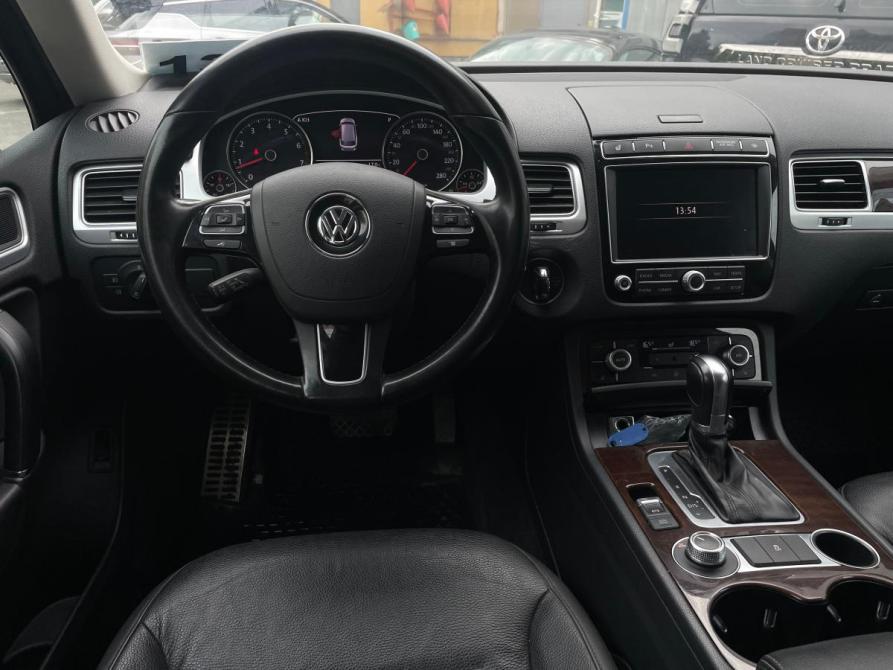 Volkswagen Touareg II Рестайлинг Санкт-Петербург  - изображение 8