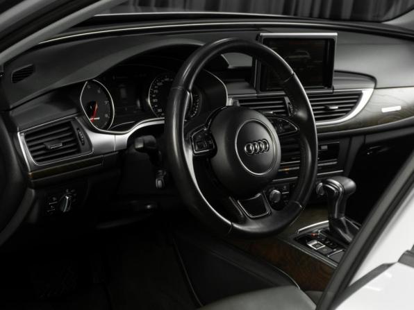 Audi A6 allroad III (C7) с пробегом 2014 года, цена 2 649 000 рублей, 101762 км, универсал, Автокод Объявления