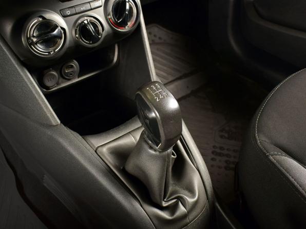 Peugeot 208 I с пробегом 2013 года, цена 585 995 рублей, 133969 км, хэтчбек, Автокод Объявления