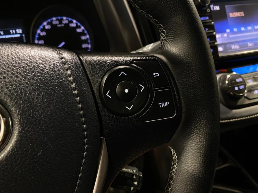 Toyota RAV4 IV (XA40) Рестайлинг Челябинск  - изображение 18