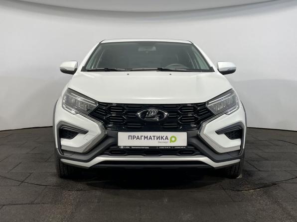 Lada (ВАЗ) Vesta I Рестайлинг (NG) с пробегом 2023 года, цена 1 400 000 рублей, 9340 км, седан, Автокод Объявления