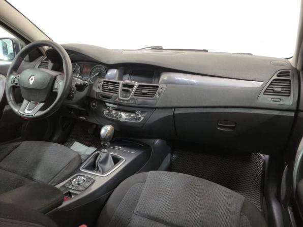 Renault Laguna III с пробегом 2009 года, цена 560 000 рублей, 270739 км, лифтбек, Автокод Объявления