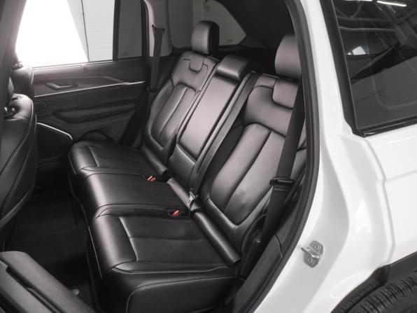 Jeep Grand Cherokee V (WL) с пробегом 2022 года, цена 7 632 000 рублей, 24358 км, внедорожник, Автокод Объявления