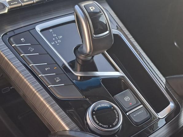 Geely Atlas Pro с пробегом 2023 года, цена 1 990 000 рублей, 88750 км, внедорожник, Автокод Объявления