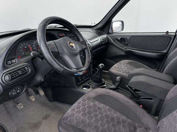 Chevrolet Niva I Рестайлинг с пробегом 2016 года, цена 589 000 рублей, 261277 км, внедорожник, Автокод Объявления