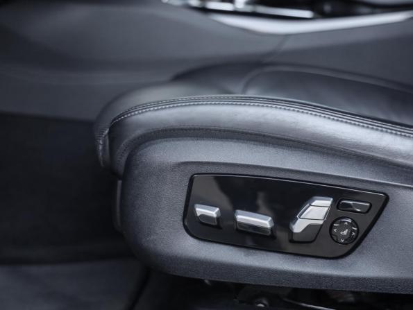 BMW 6 серии IV (G32) с пробегом 2018 года, цена 3 599 000 рублей, 193186 км, лифтбек, Автокод Объявления