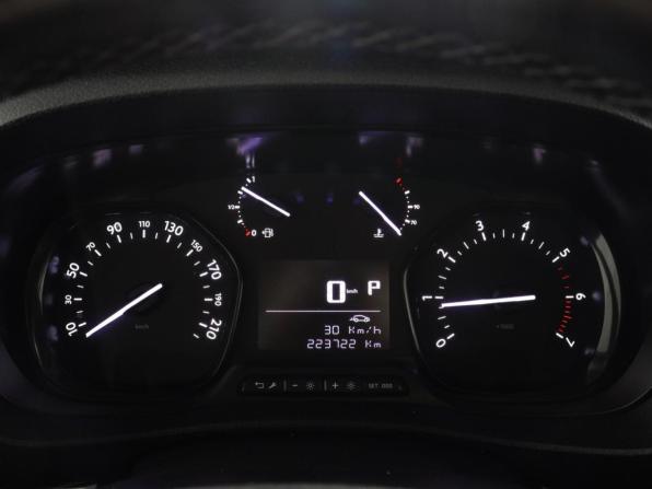 Peugeot Traveller I с пробегом 2019 года, цена 2 450 000 рублей, 223721 км, минивэн, Автокод Объявления