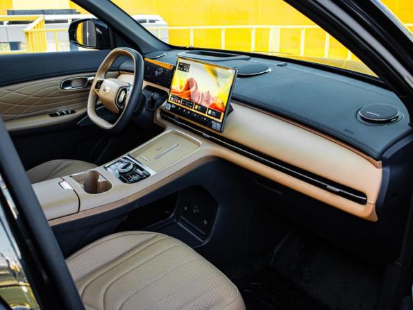 Geely Galaxy Starship 7 с пробегом 2025 года, цена 3 600 000 рублей, 12359 км, внедорожник, Автокод Объявления