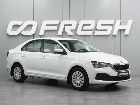 Skoda Rapid II с пробегом 2021 года, цена 1 435 000 рублей, 98733 км, лифтбек, Автокод Объявления