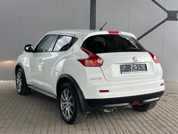 Nissan Juke I с пробегом 2013 года, цена 992 000 рублей, 141371 км, внедорожник, Автокод Объявления