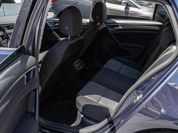 Volkswagen Golf VII с пробегом 2012 года, цена 1 068 000 рублей, 226638 км, хэтчбек, Автокод Объявления