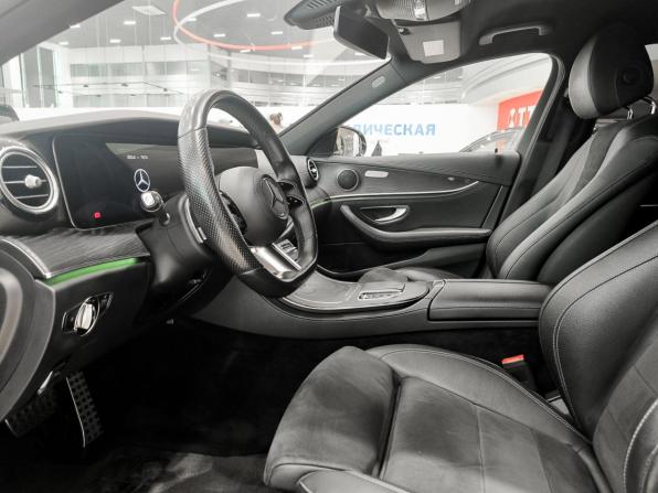 Mercedes-Benz E-Класс V (W213 S213 C238) Рестайлинг с пробегом 2021 года, цена 4 430 000 рублей, 79272 км, седан, Автокод Объявления