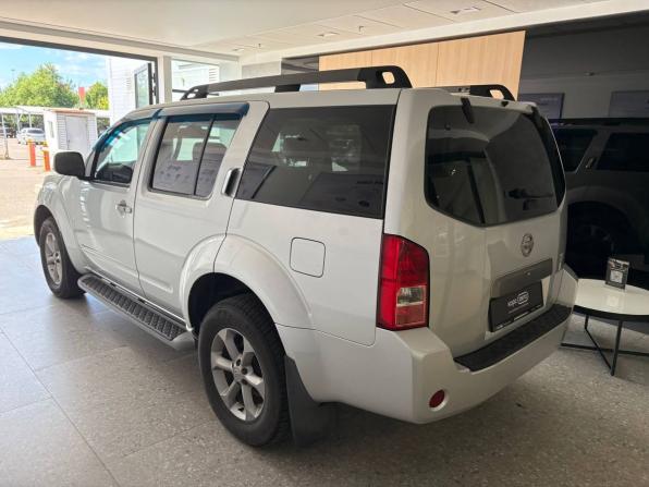 Nissan Pathfinder III с пробегом 2008 года, цена 956 000 рублей, 292290 км, внедорожник, Автокод Объявления