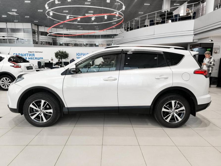 Toyota RAV4 IV (XA40) Рестайлинг Казань  - изображение 10