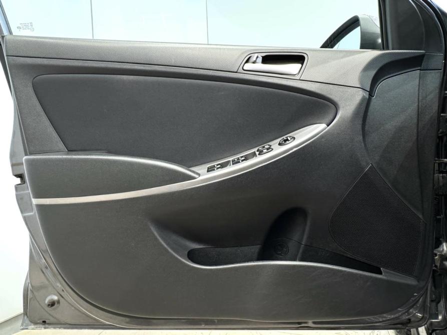 Hyundai Solaris I Рестайлинг Волжский  - изображение 11