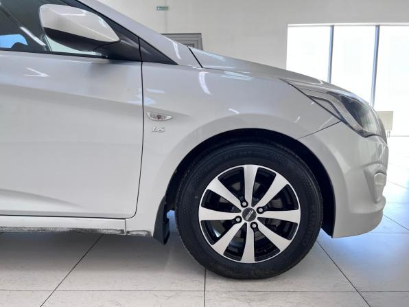 Hyundai Solaris I Рестайлинг с пробегом 2014 года, цена 840 000 рублей, 231826 км, седан, Автокод Объявления