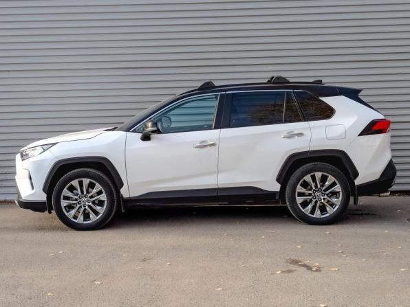 Toyota RAV4 V (XA50) с пробегом 2019 года, цена 2 800 000 рублей, 131672 км, внедорожник, Автокод Объявления
