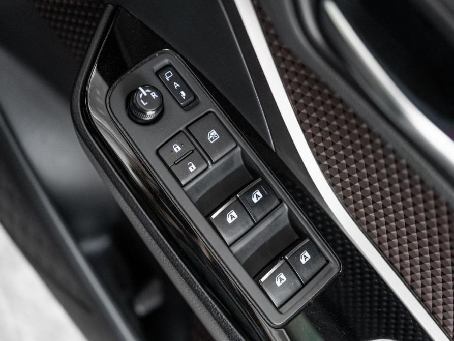 Toyota C-HR I Иркутск  - изображение 17