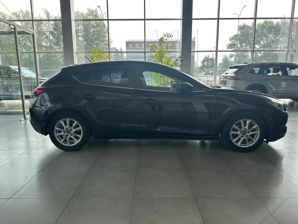 Mazda 3 III (BM) с пробегом 2014 года, цена 1 045 000 рублей, 171000 км, хэтчбек, Автокод Объявления