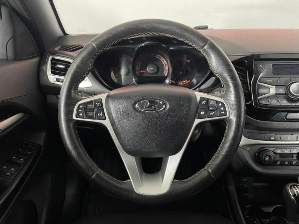 Lada (ВАЗ) Vesta I с пробегом 2021 года, цена 1 211 000 рублей, 83131 км, седан, Автокод Объявления