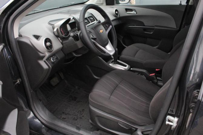 Chevrolet Aveo II с пробегом 2015 года, цена 810 000 рублей, 110976 км, хэтчбек, Автокод Объявления