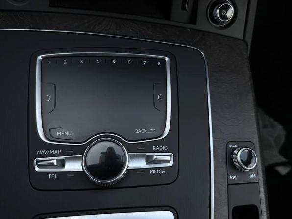 Audi Q5 II (FY) с пробегом 2018 года, цена 2 599 000 рублей, 233687 км, внедорожник, Автокод Объявления
