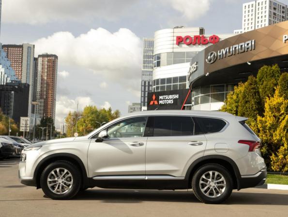 Hyundai Santa Fe IV Рестайлинг с пробегом 2022 года, цена 3 798 000 рублей, 22811 км, внедорожник, Автокод Объявления