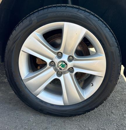 Skoda Yeti I с пробегом 2012 года, цена 995 000 рублей, 189351 км, внедорожник, Автокод Объявления
