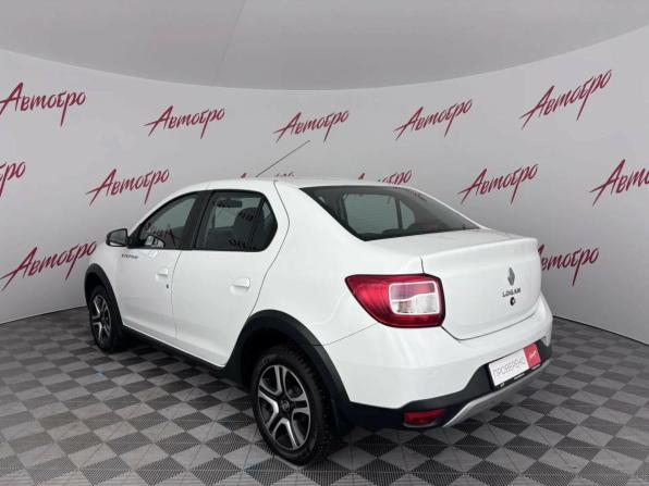Renault Logan II Рестайлинг с пробегом 2022 года, цена 1 049 000 рублей, 95724 км, седан, Автокод Объявления