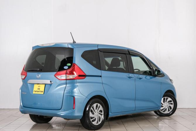 Honda Freed II с пробегом 2019 года, цена 1 499 000 рублей, 88500 км, компактвэн, Автокод Объявления